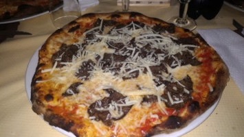 Euro Pizza food