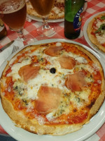 Pizza E Torta food