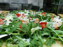 Pizza Mille Gusti food