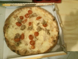 Solo Pizza food