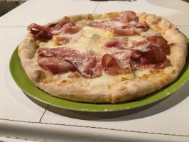 Zizzi Pizza food