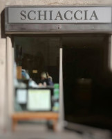 Schiaccia outside