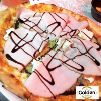 Pizzeria Golden food