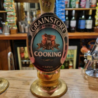 Carington Arms food