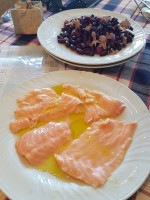 Cacio E Pesce food