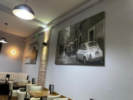 Bongiorno Cafe inside