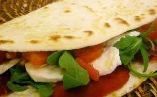 Piadina Del Mare, Rotonda Cadorna food