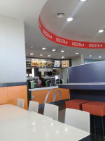 Mcdonald's Pontina Q8 inside