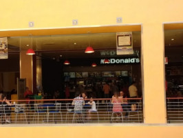 Mcdonald's Lamezia I 2 Mari inside