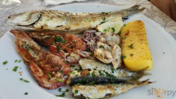 Al Pescaturismo food