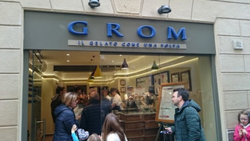 Grom Como food