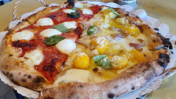 Pizzeria A ' Spasell ' food