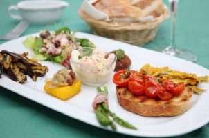 Acquapazza food