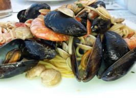 Osteria Del Mare food