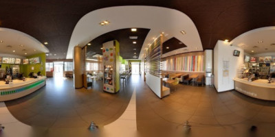 Mcdonald's Terme inside