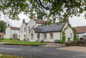 The Staveley Arms food