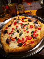 Antica Pizzeria Marigliano food