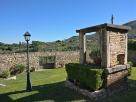 Agriturismo Santo Pietro outside