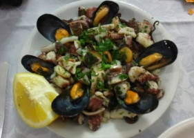 Al Faro Da Corrado food