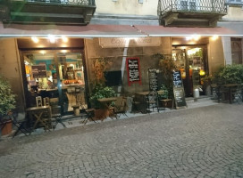 Caffè Roma outside