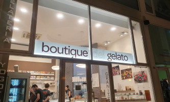 La Boutique Del Gelato outside