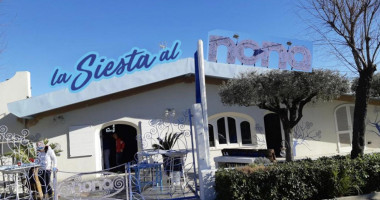 La Siesta food