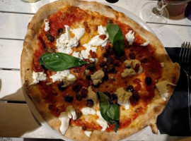 Civico 8 Pizzeria Con Cucina food