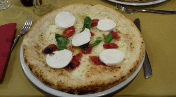 Capriccio Napoletano food