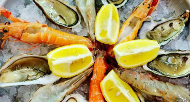 Al Nuovo Al Mercato Del Pesce food