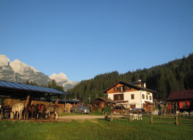 Agriturismo Corte's Ranch outside