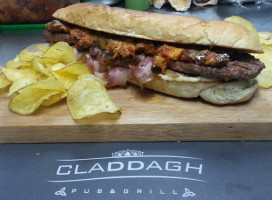 Claddagh Pub&grill food