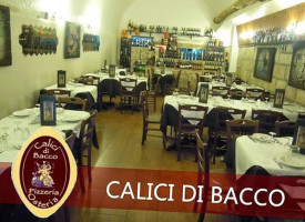 Calici Di Bacco food