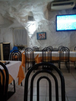 Alle Grotte inside