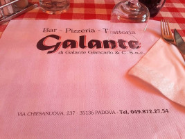 Pizzeria Galante food