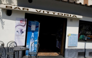 Vittoria inside