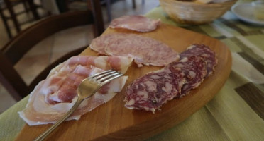 Cascina Serzego food