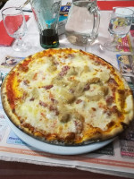 Albergo Pizzeria Kaberlaba food