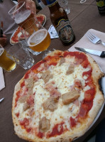 Alfieri Pizzeria food