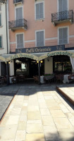 Caffe Orientale inside