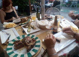 Accademia Della Birra food