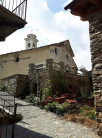 Azienda Agricola Lo Puy outside