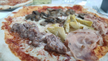 Pizzeria Zadina food