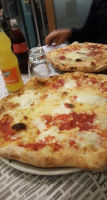 Condor E Pizzeria food