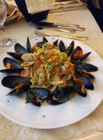 Brezza Del Mare food