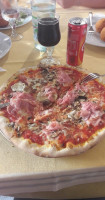 Pizzeria Calogero food