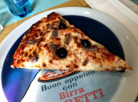 Bubba Pizzeria food