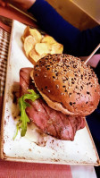 Borgo Magno Burger Bistrot food