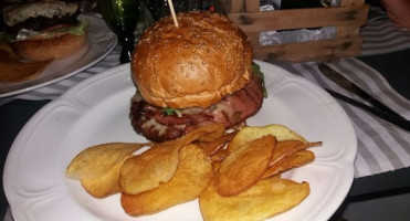 Borgo Magno Burger Bistrot food