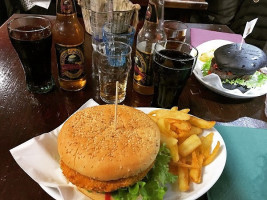 Binario 9Â¾ Pub Birreria food