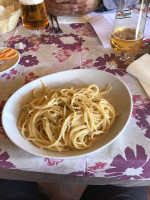 Cascina Viaggiatore food